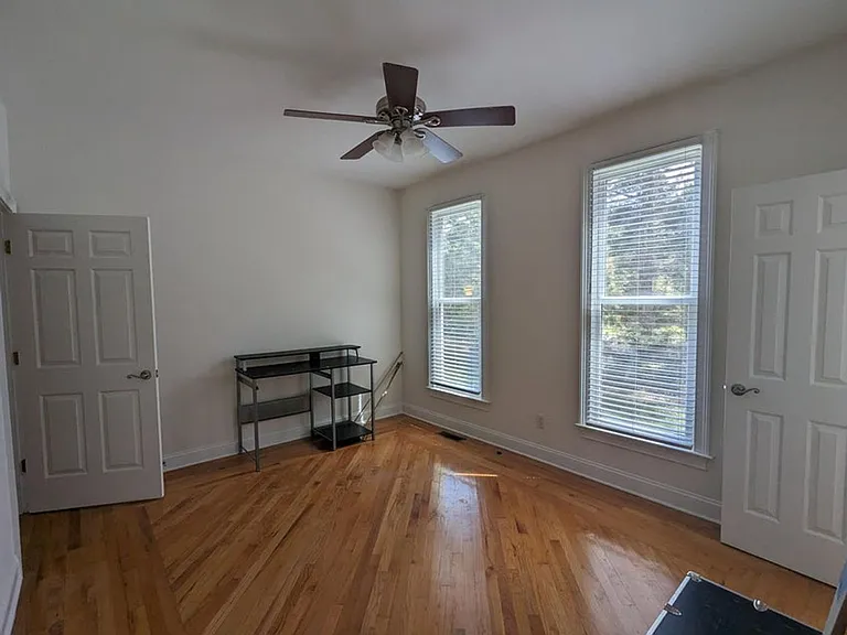 2944 Old Pond Rd — Photo 7