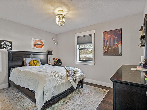 4th image of 505 Cindy Dr