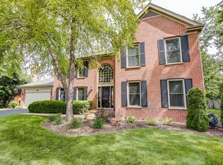 265 Birchwood Dr, Barrington, IL 60010