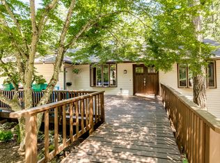 1775 Cameo Dr, Eugene, OR 97405