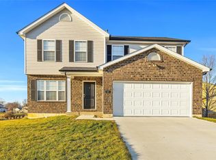 101 Wilson Creek Dr, Shiloh, IL 62221