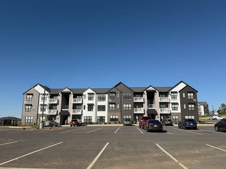 419 Apartments - 20 Travertine Drive