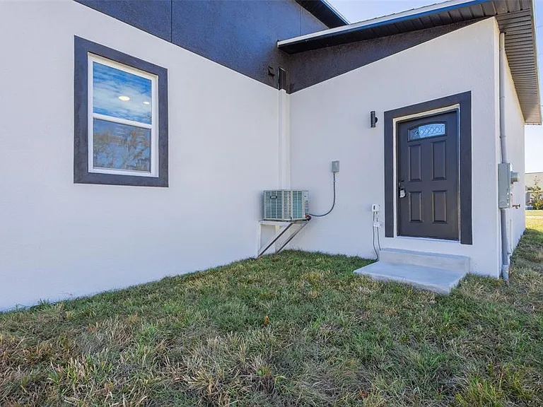 9912 Golden Loop — Photo 46