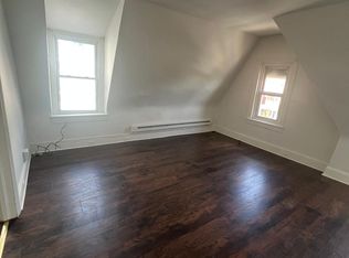 816 N Front St APT 3, Reading, PA 19601