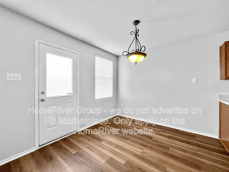 2800 Crockett Pl — Photo 4