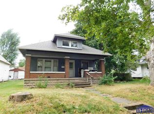 1017 S 18th St, Terre Haute, IN 47803