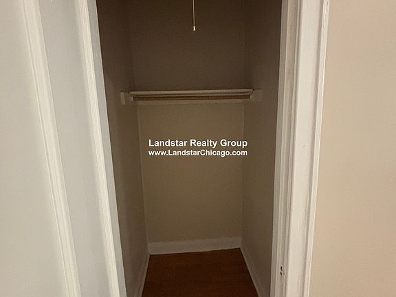 3rd image of 4931 N Whipple St APT 1E