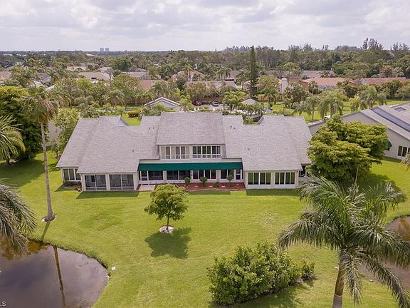 2nd image of 802 McGregor Park Cir