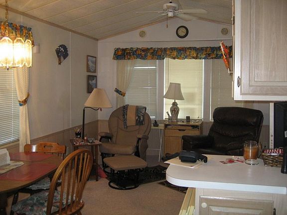 5th image of 6673 SE 55th Ln