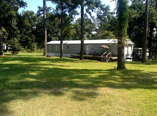 490 Vicksburg Ln, Livingston, TX 77351