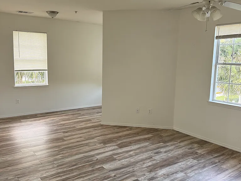 5692 Star Rush Dr #202 — Photo 2
