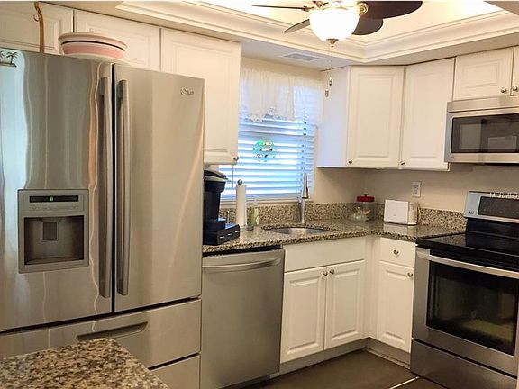 5th image of 2863 Swifton Dr APT 46