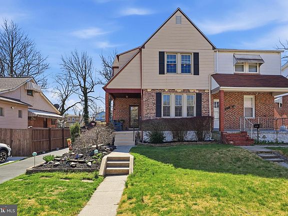 2nd image of 2717 Kildaire Dr
