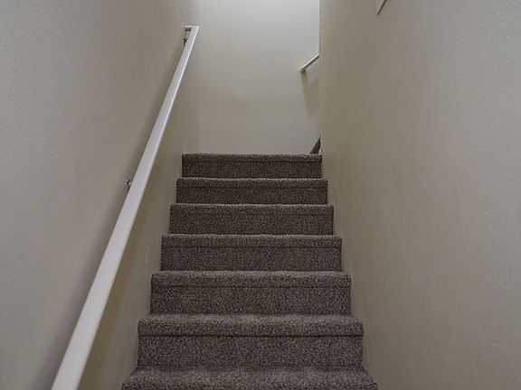 4th image of 1416 NE 87th Cir