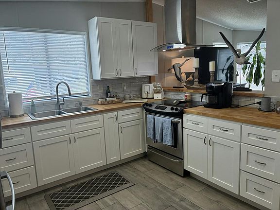4th image of 2830 Orlenes St #368