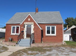 404 River Oaks Dr, Calumet City, IL