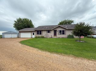 N3303 Joy Del Rd, Monroe, WI 53566
