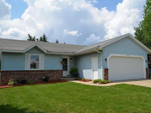 5065 Pillar Creek Ave SE, Kentwood, MI 49508