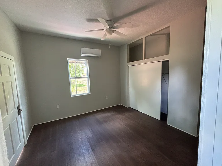 1232 W Duval St — Photo 18