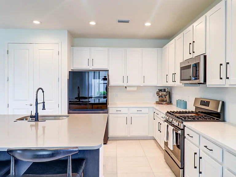 3338 Great Banyan Way — Photo 17