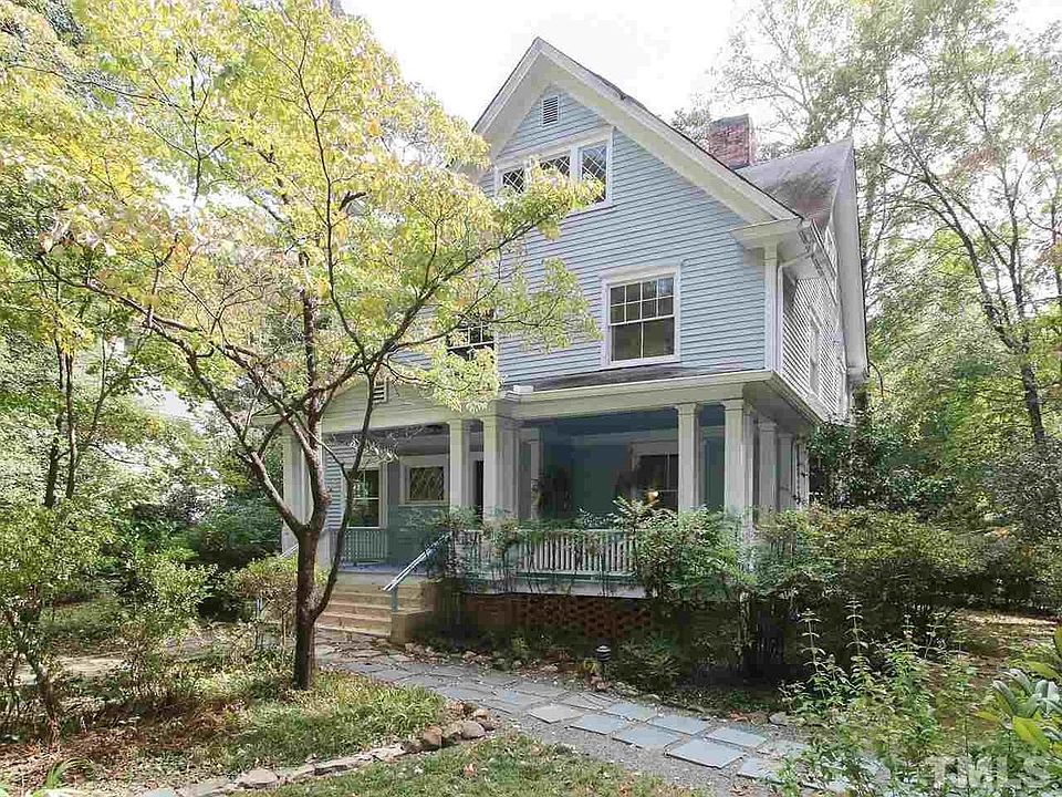 1st image of 714 E Franklin St