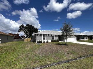 225 SW Grove Ave, Port Saint Lucie, FL 34983