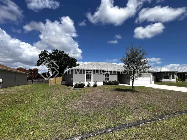 225 SW Grove Ave, Port Saint Lucie, FL 34983