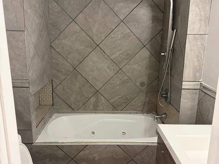 205 Hypathia Ave — Photo 9