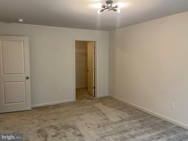 1434 Carrick Ct — Photo 22
