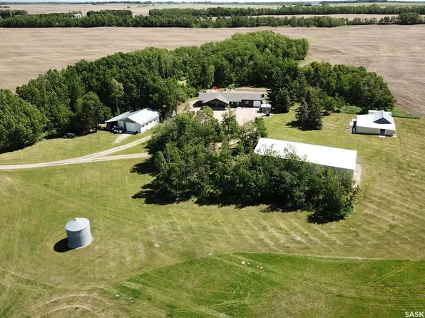  Rural Address, Medstead Rm No.497, SK S0J 2M0