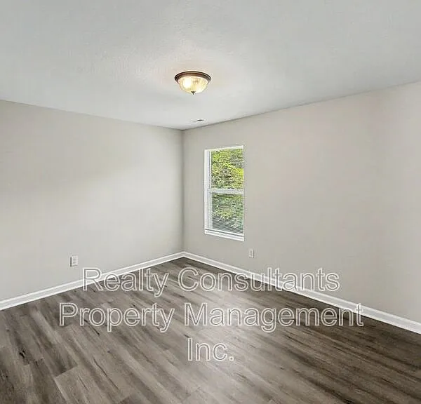 2717 Forest Grove Ct — Photo 19