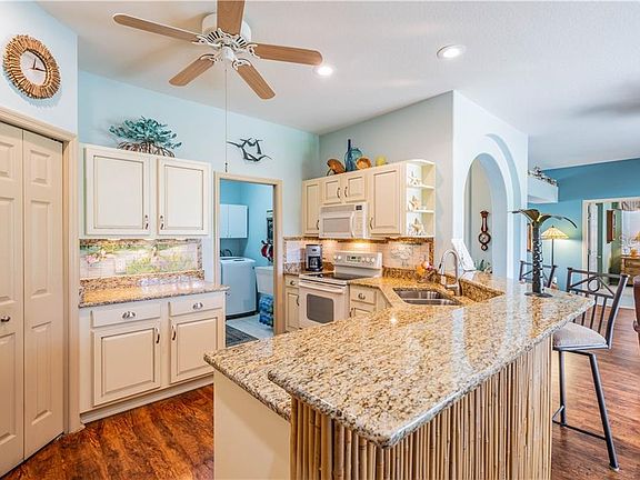 5th image of 1609 Ventana Dr
