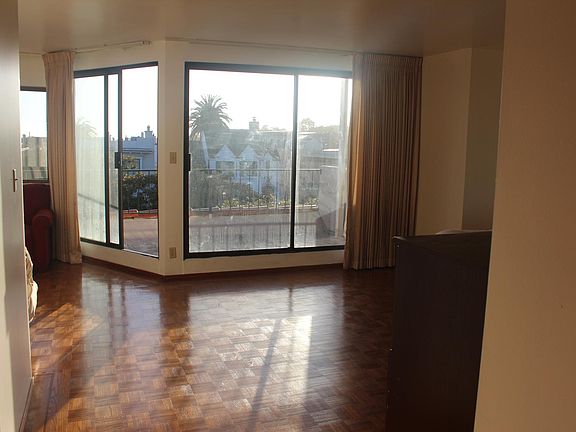 4th image of 1232 28th Ave