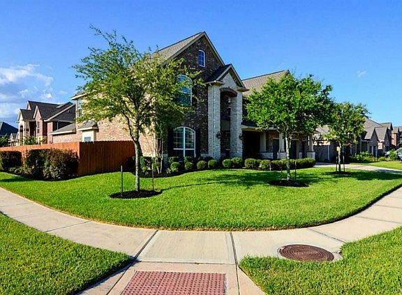 2nd image of 17034 Mahogany Trace Ln