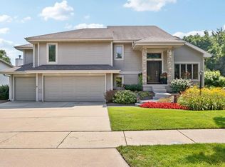 5513 Sandhill Dr, Middleton, WI 53562