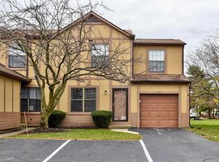 693 Michael View Ct, Columbus, OH 43085