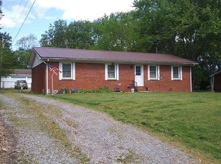 6555 Clinton Rd, Paducah, KY 42001
