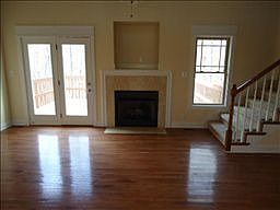 4th image of 4860 Tuckaway Ct