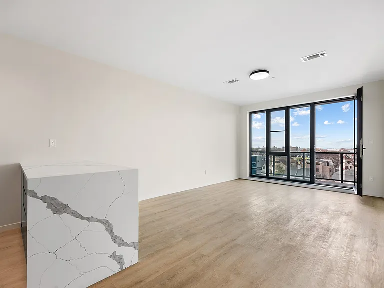 15 W End Ave #PHA — Photo 4