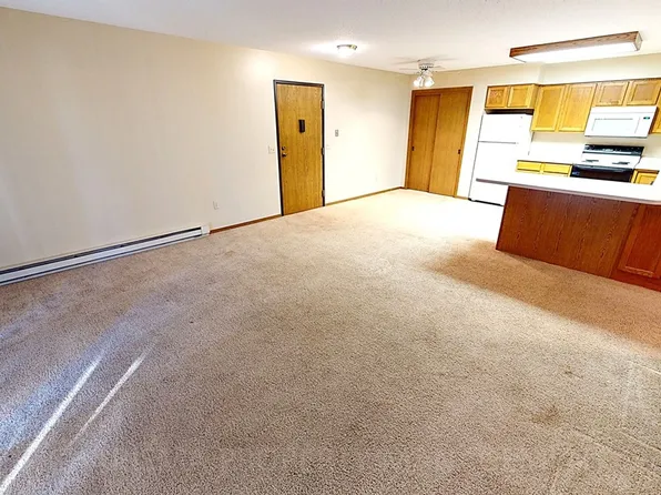 Briarwood of Brandon Properties, 105 & 109 E Cedar St #6, Brandon, SD 57005