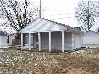 2nd image of 1515 Linden Ave