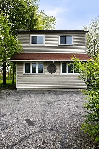 46 Center Rd #2 Photo 1