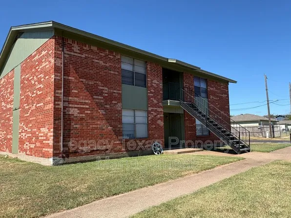 1704 Short St Unit C, Cleburne, TX 76033