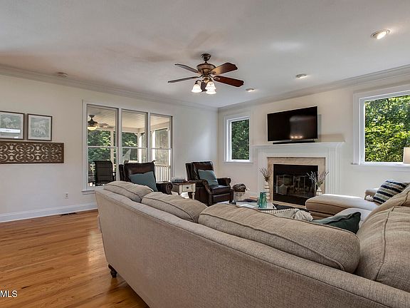 5th image of 11406 Bancroft Ln