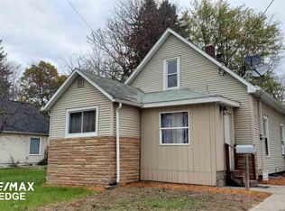 540 Lincoln St, Clio, MI 48420