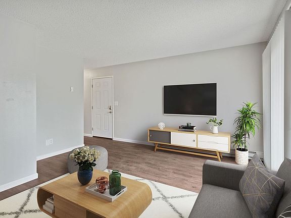 3rd image of 1408 W White River Blvd APT 3