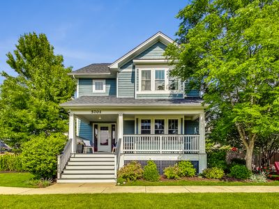 5701 N Latrobe Ave, Chicago, IL, 60646