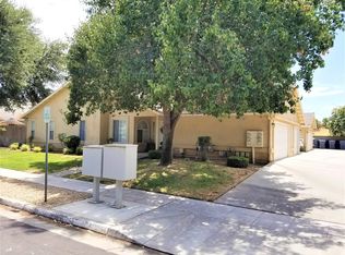 768 Spruce Ave, Clovis, CA 93611