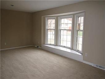 2nd image of 410 Gordon Dr