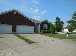 7028 Shutesbury Cir, Louisville, KY